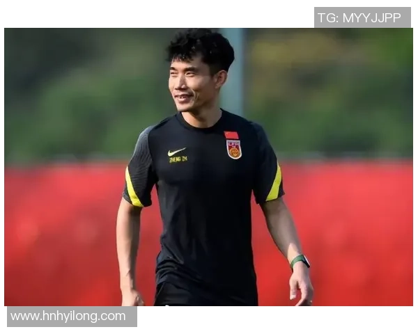 郑智传奇之路：从青涩少年到中国足球的中场大师